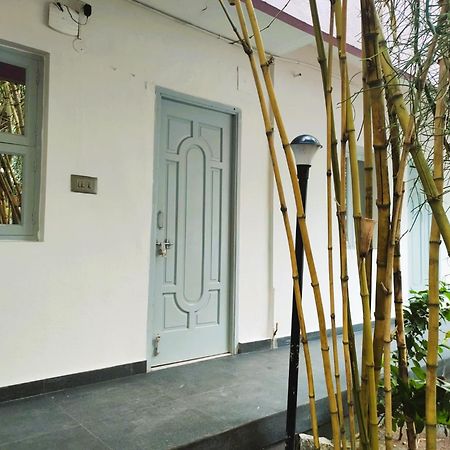 The Well Beach Side Guest House ออโรวิลล์ ภายนอก รูปภาพ